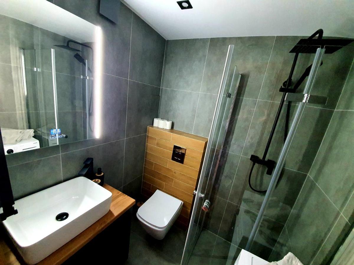 Apartament Przy Alei Kopernika อีนอวรอตสวาฟ ภายนอก รูปภาพ
